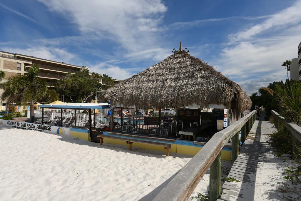 Plaza Beach Hotel - Beachfront Resort St. Pete Beach Exterior photo